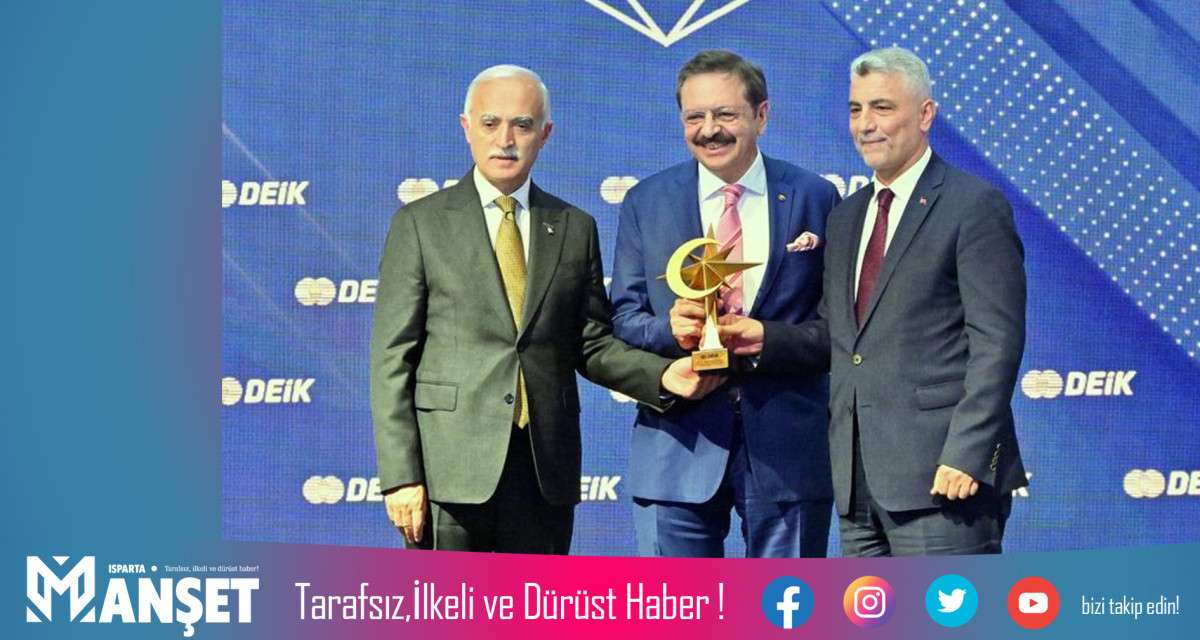TOBB BAŞKANI M.RIFAT HİSARCIKLIOĞLU USTALARA SAYGI  ÖDÜLÜNÜN SAHİBİ OLDU